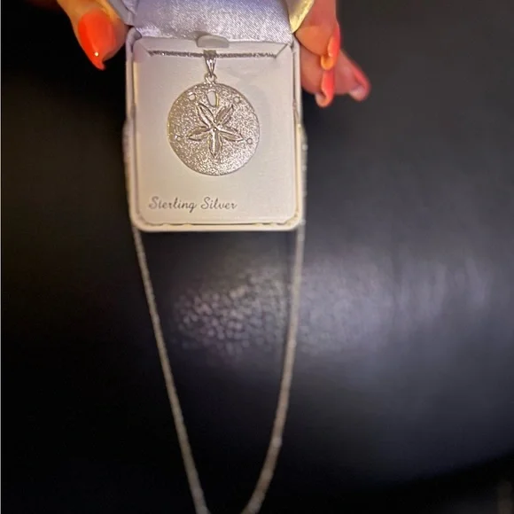 Sterling Silver Diamond Cut Sand Dollar Pendant Necklace - Picture 3 of 5